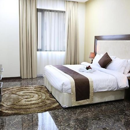 Belle Tower Apartments Манама Экстерьер фото