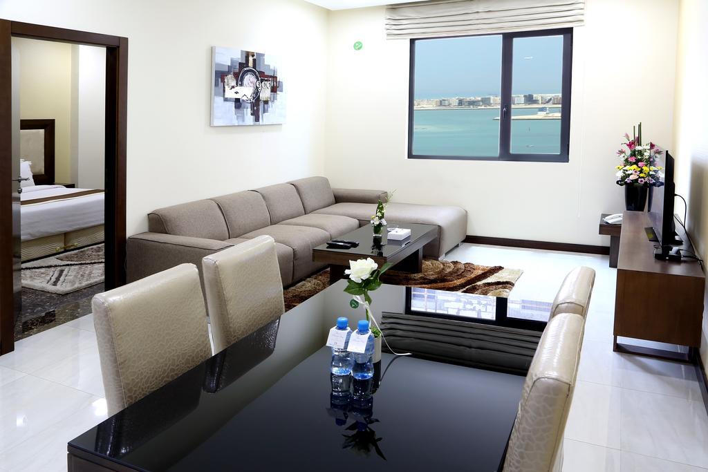 Belle Tower Apartments Манама Экстерьер фото