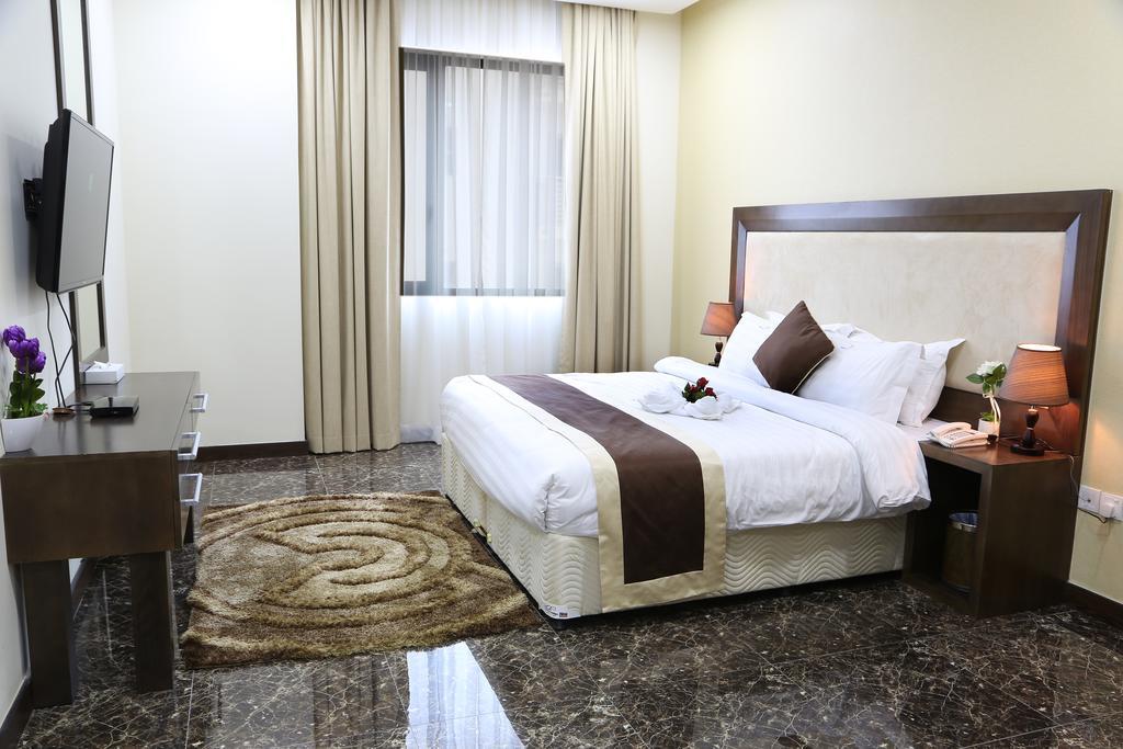 Belle Tower Apartments Манама Экстерьер фото