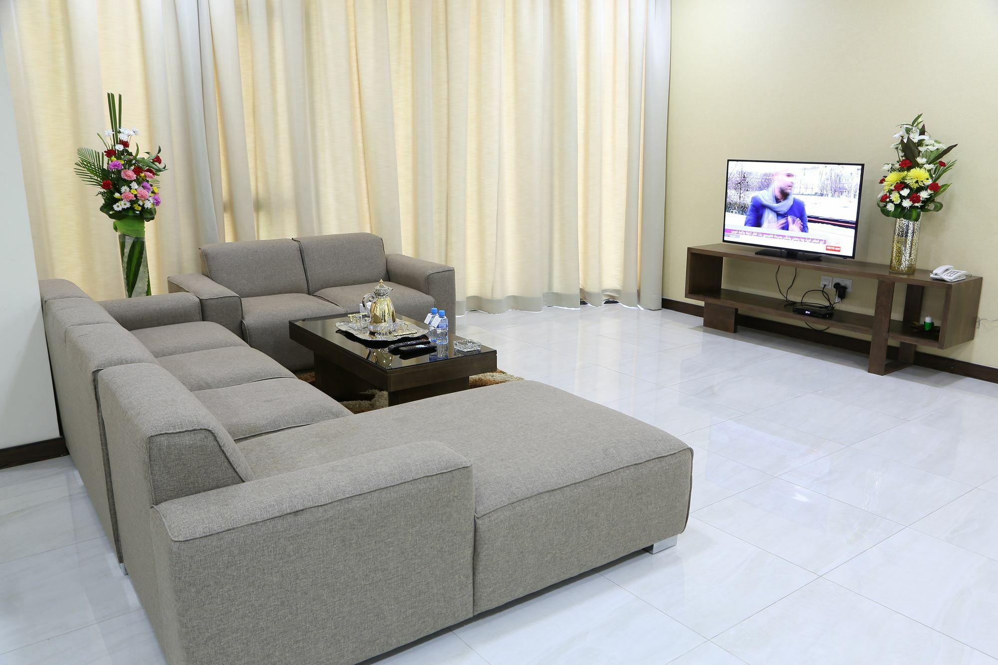 Belle Tower Apartments Манама Экстерьер фото